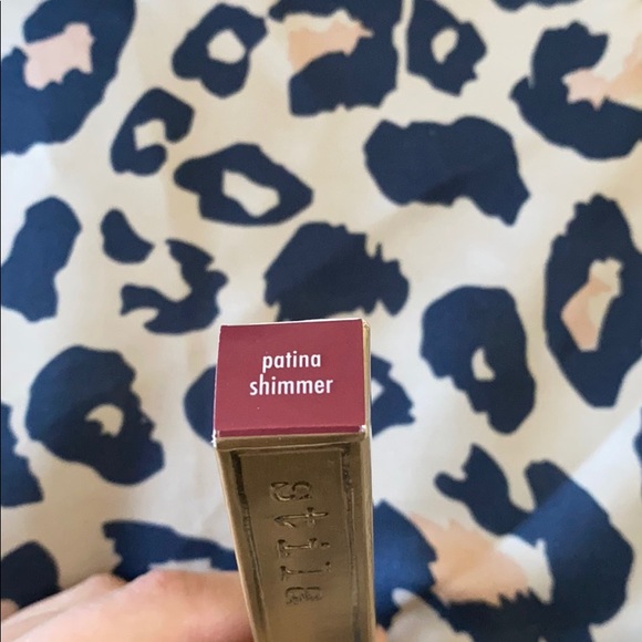 Stila Liquid Lipstick - Shimmer Patina - Picture 2 of 3